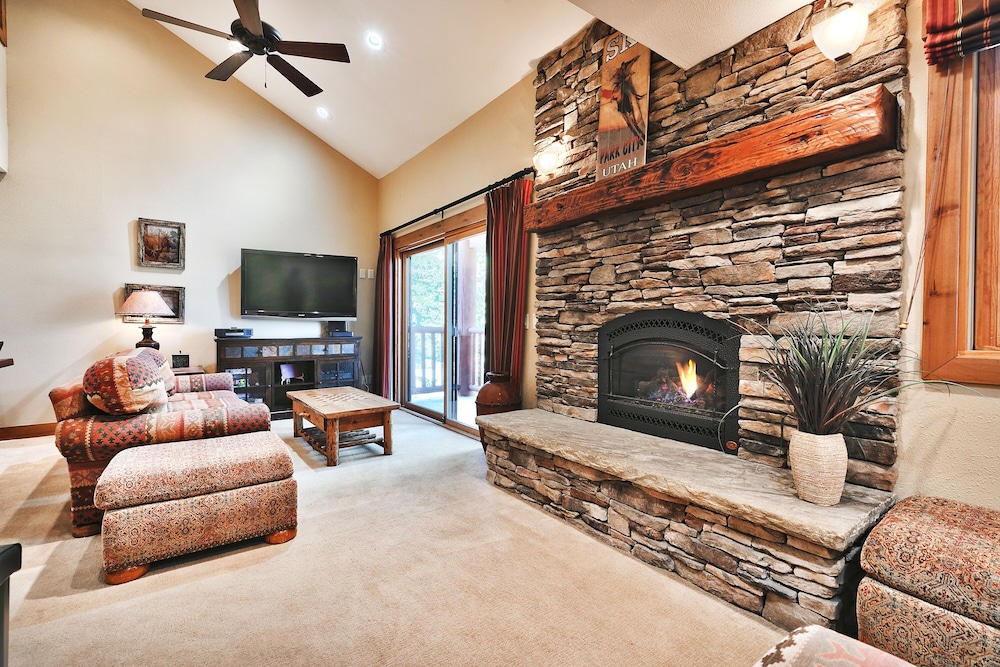 Park City Ski Resort UT - Snow Flower Vacation Condos