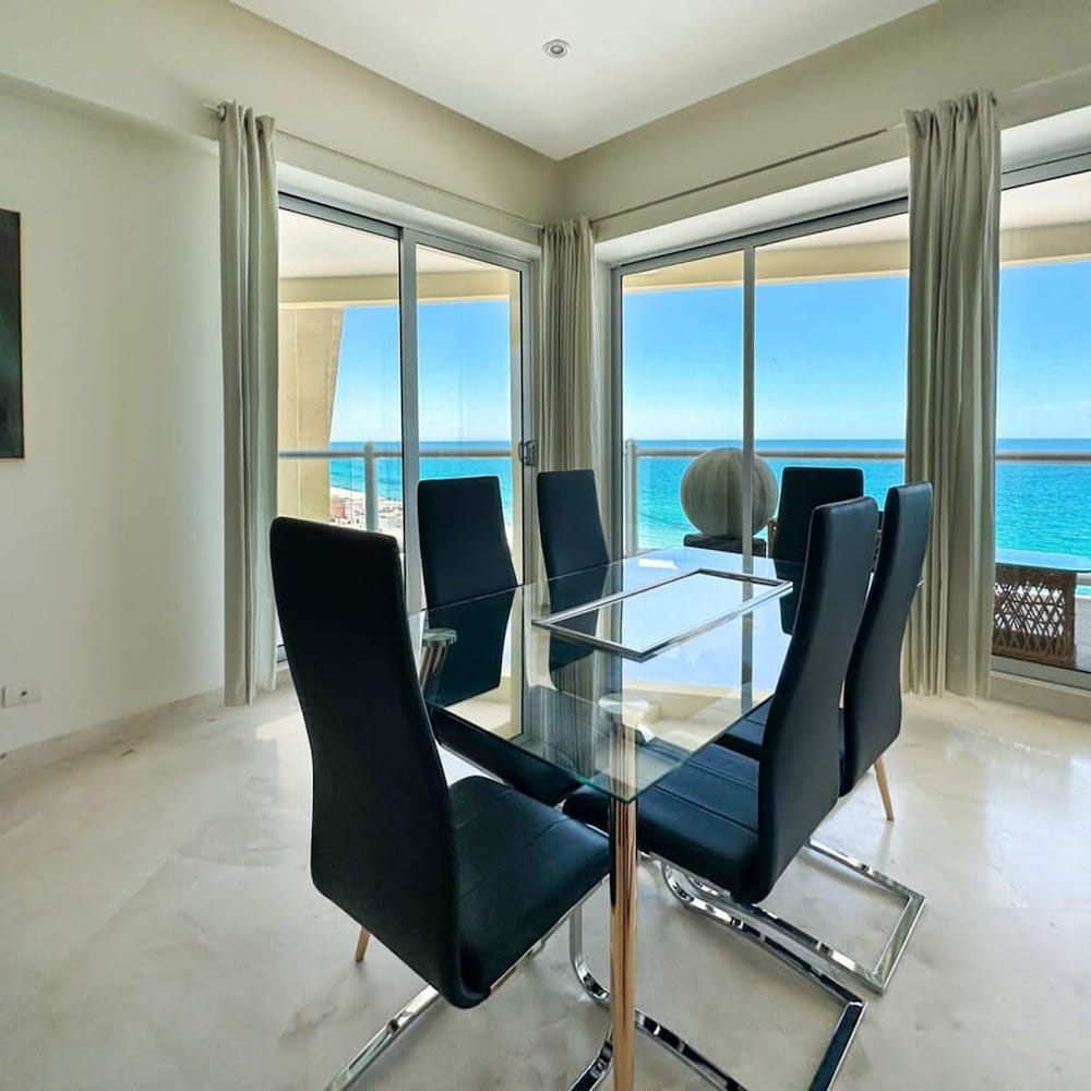 Serenity by the Sea Stunning Beachfront Condo