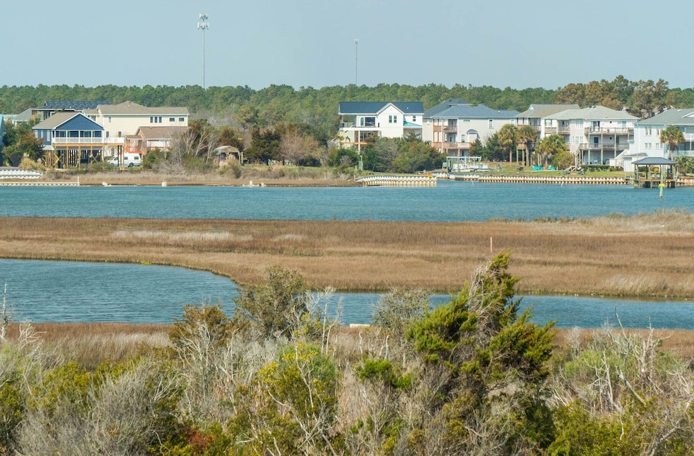 Starfish Escape by Topsail Realty