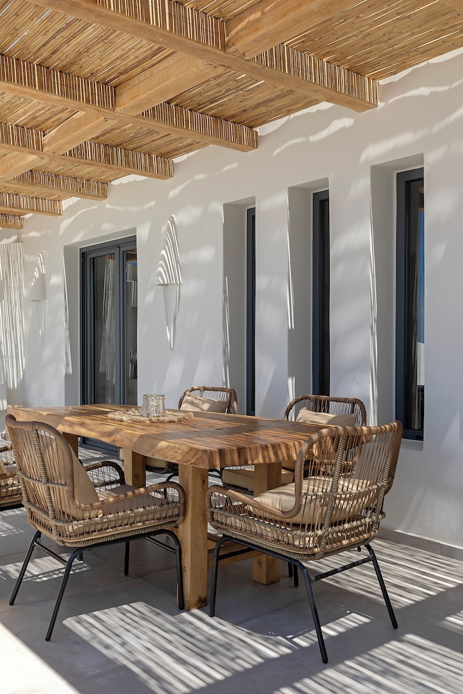 La Grande Vue Private Villas