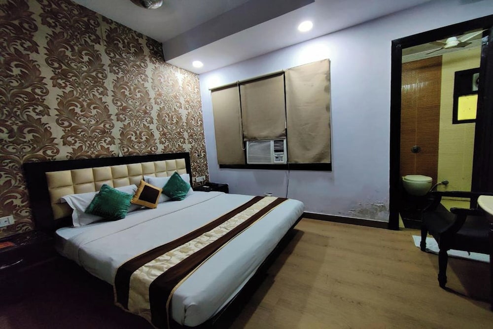 Hotel Asko International