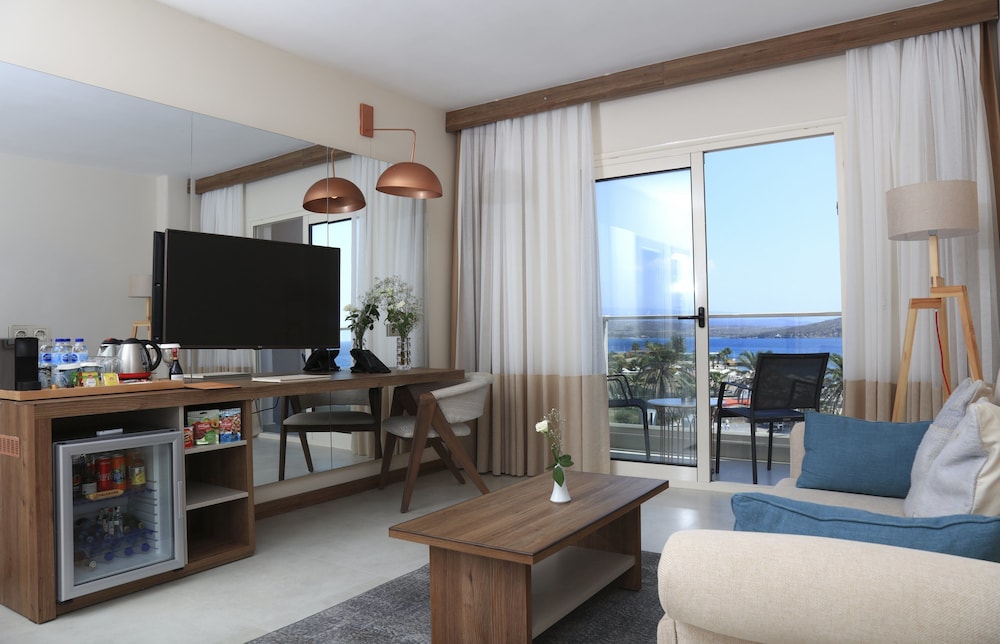 Design Plus Seya Beach Otel - Image 50