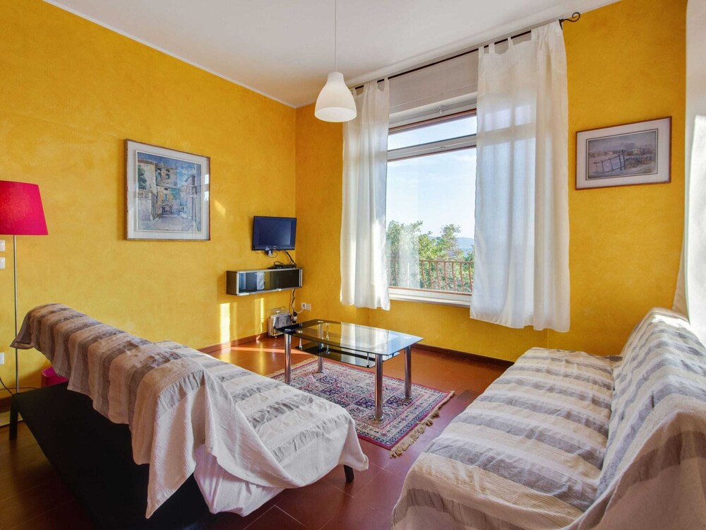 Holiday Home in Marciaga With Pool & Gulf Views
