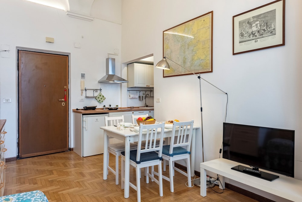 Central Apartment Porta Soprana Genova
