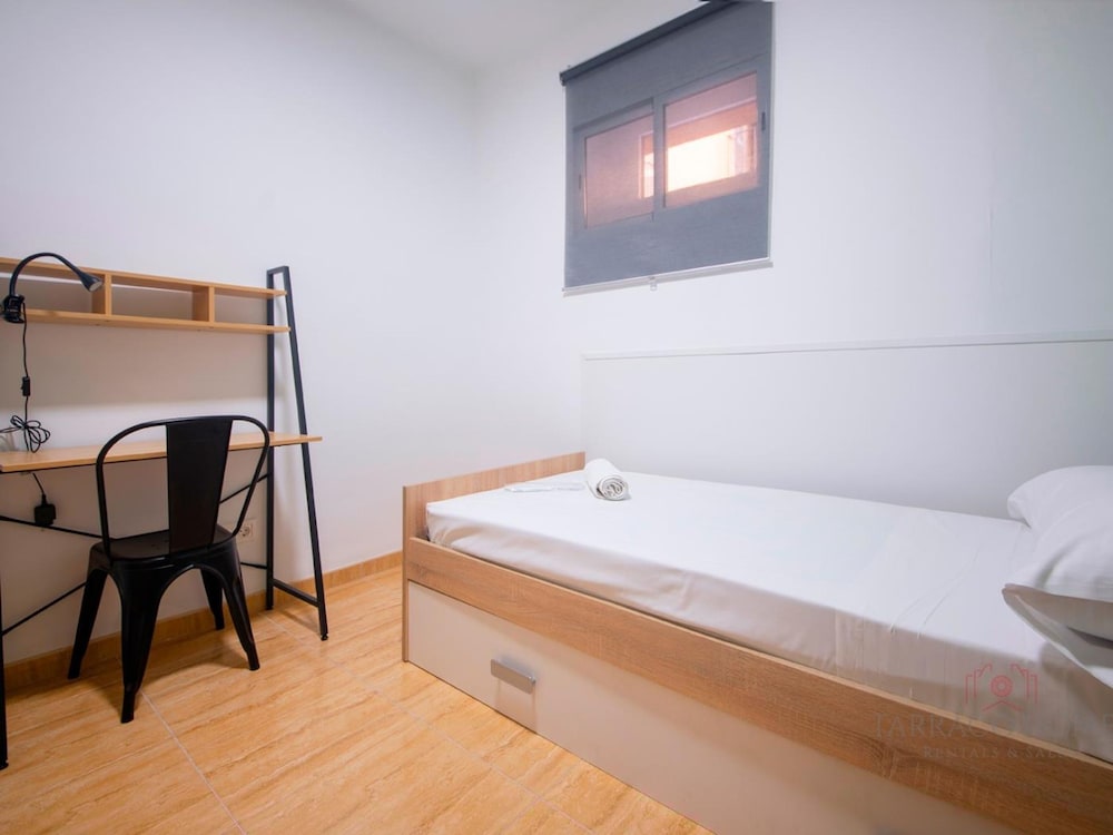 Th08 Apartamento Moderno con Patio Privado