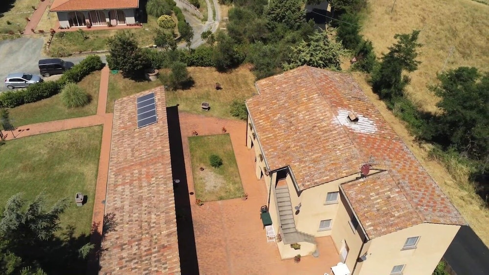Agriturismo L'Imposto view 4