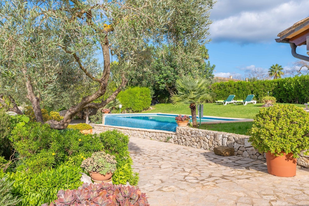 Reynes in Mallorca With 3 Bedrooms and 2 Bathrooms