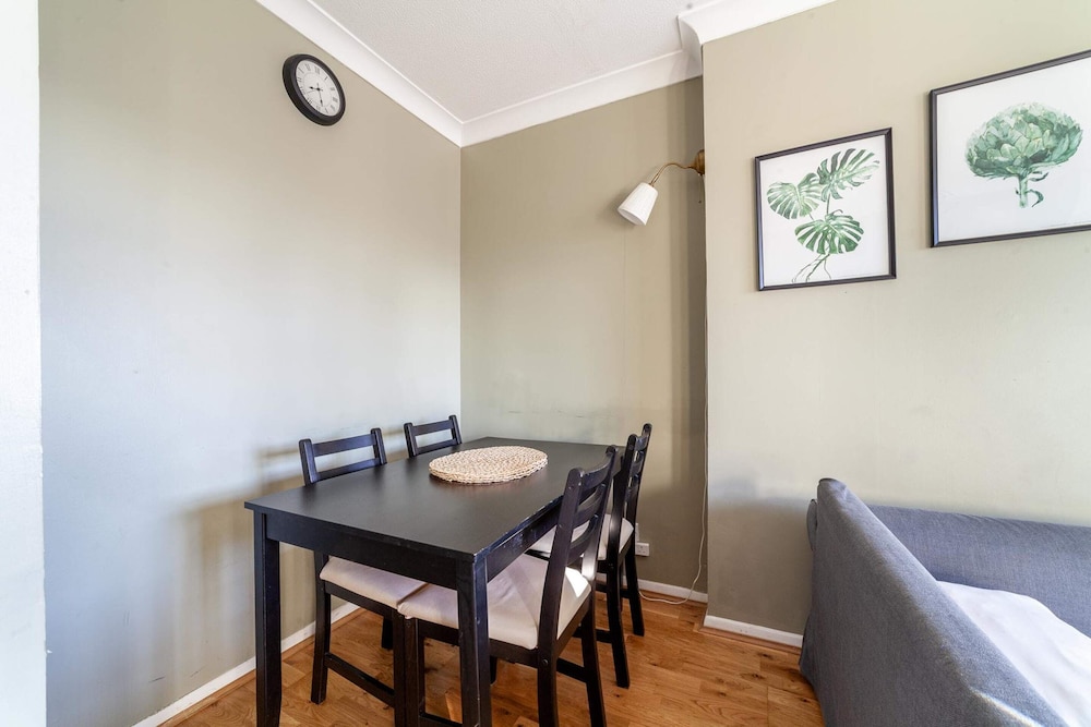 Bright and Cosy Apartment in South London