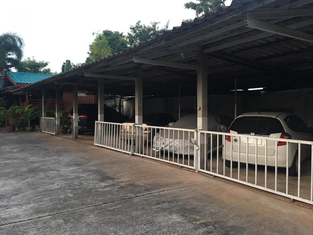 TR Guesthouse