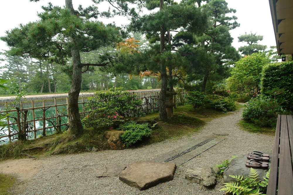 Monjusou