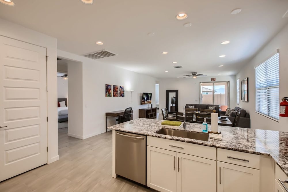 Phoenix 5BR With Fast Wifi