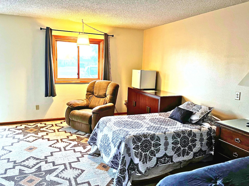 Furnas County Lodging view 4