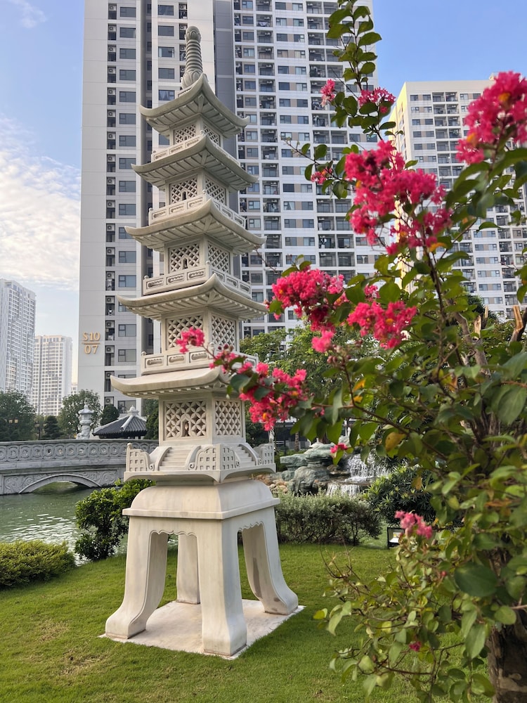 Vinhomes Grand Park Homestay-Sweet Home