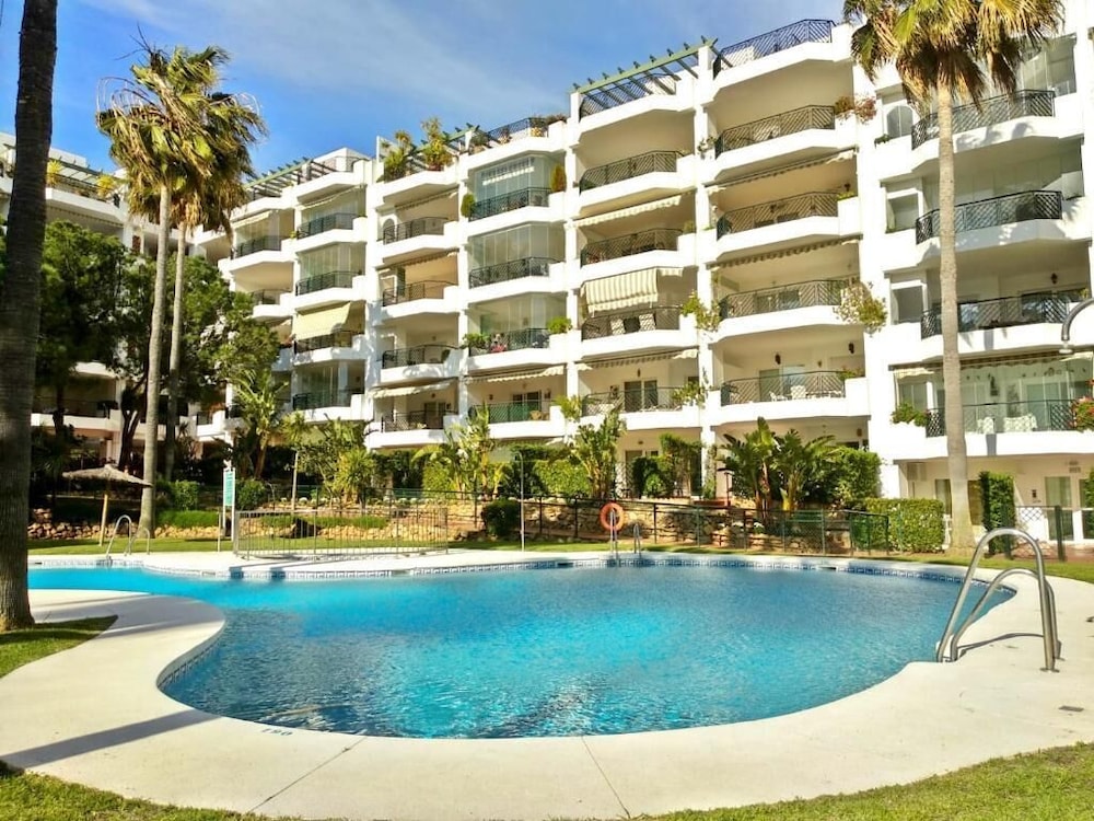 Sky Sea Holidays Mi Capricho