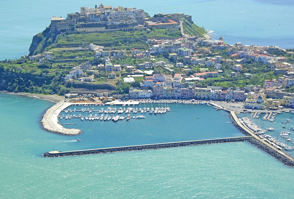 Yacht Suite Procida photo 4