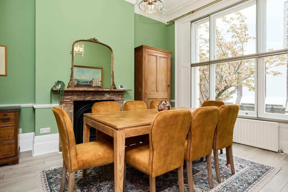 The Earl's Court Hideout - Lovely 4bdr House With Garden