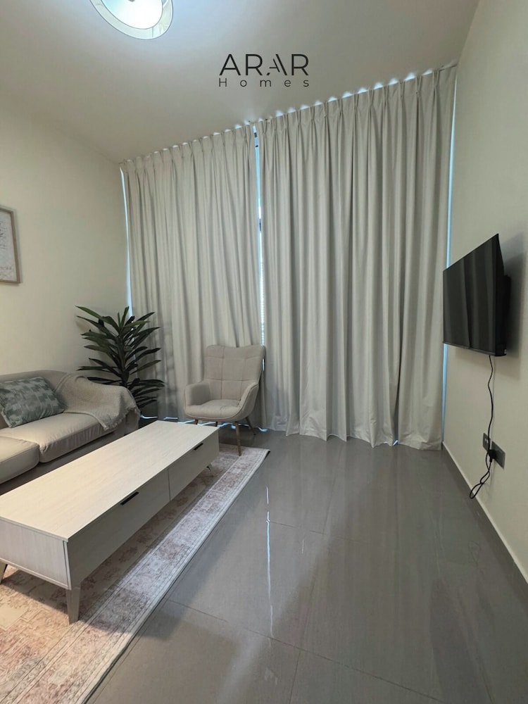 1BR Near metro.Canal  View. Mer. 1709