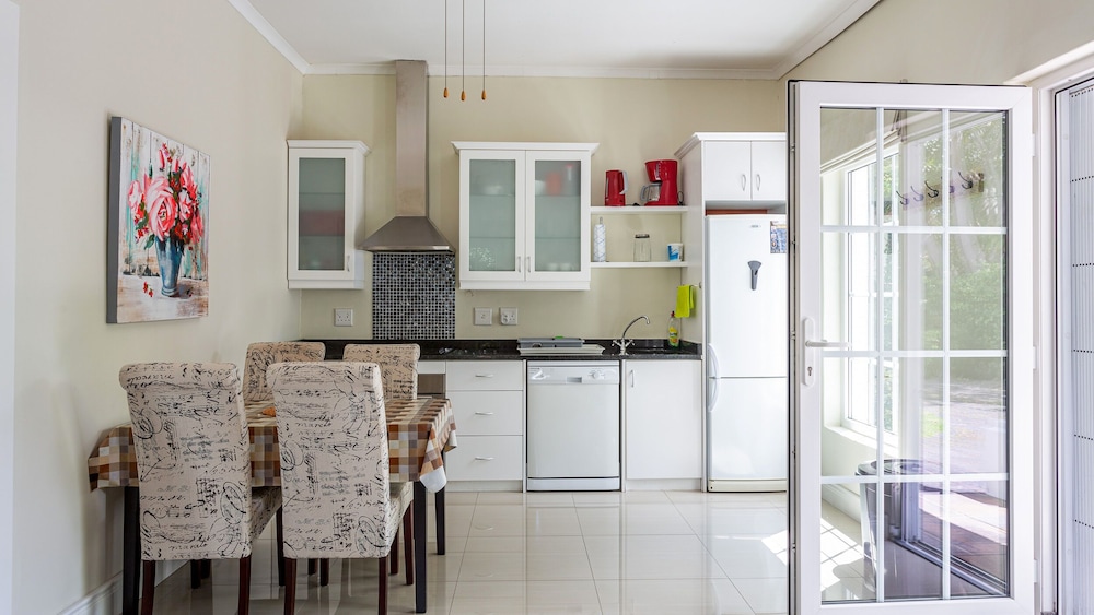 Alphen Lodge Constantia