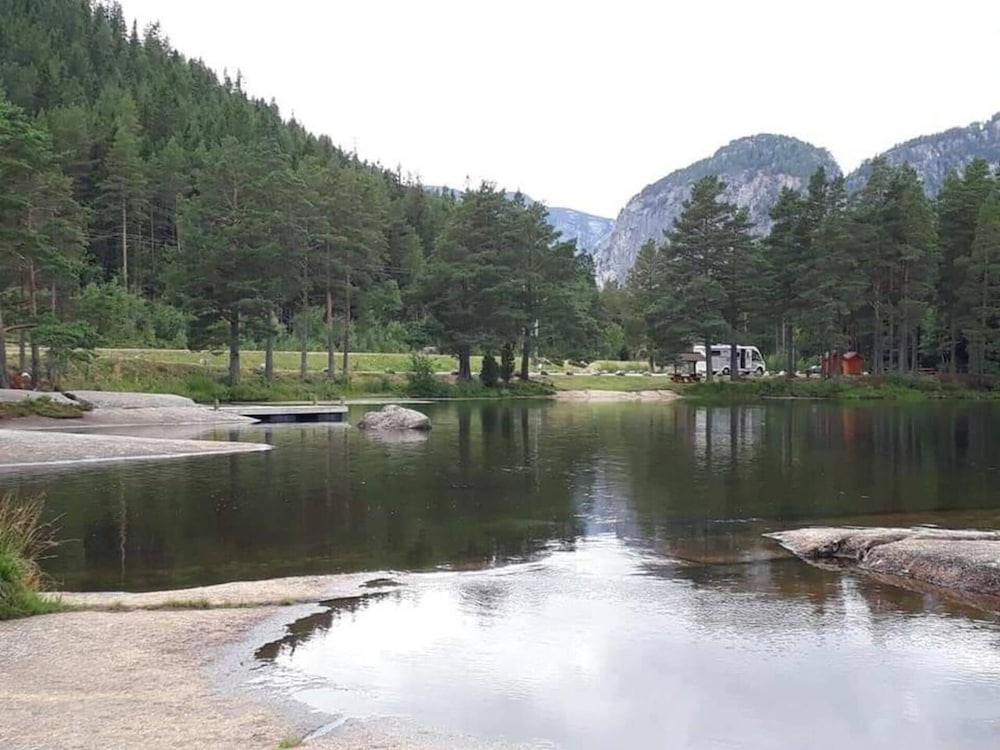 Impeccable 4-bed House in Drangedal