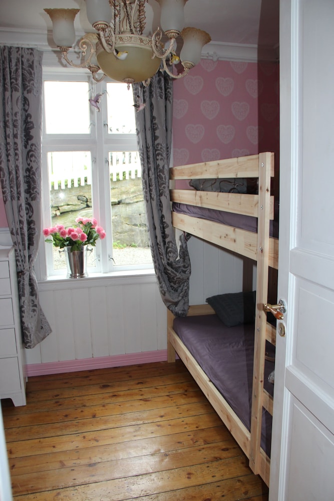 Bergen Vacations - Center Villa - Property Image 27