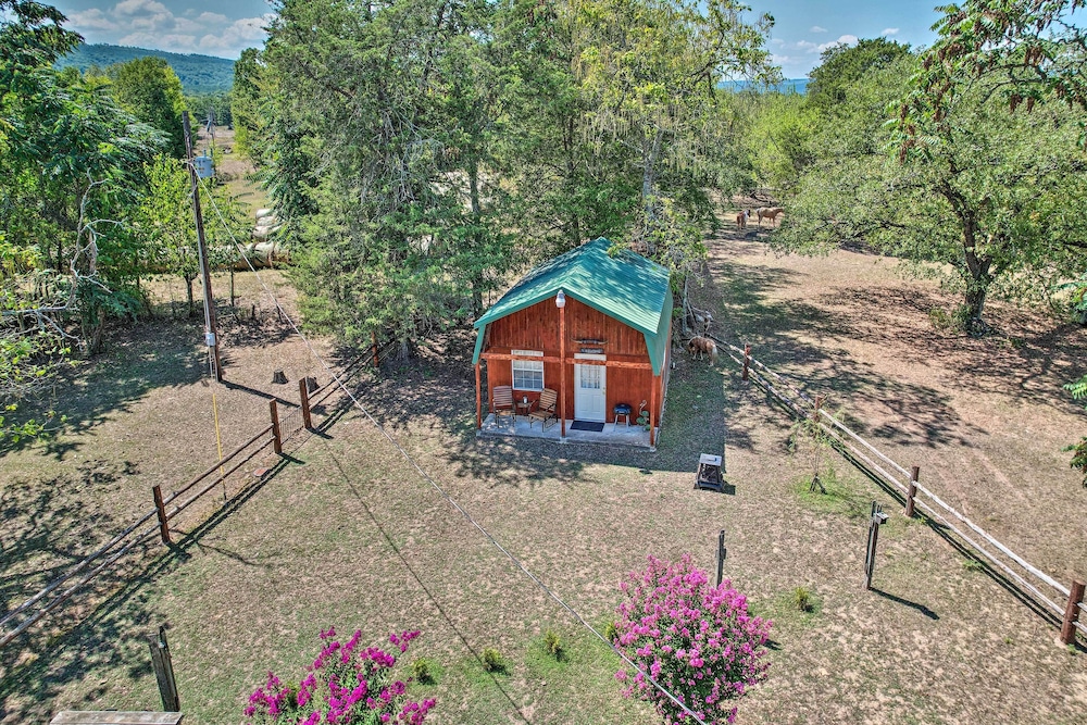 Hand-built 'black Fork Cabin 2' w/ Fire Pit! view 2