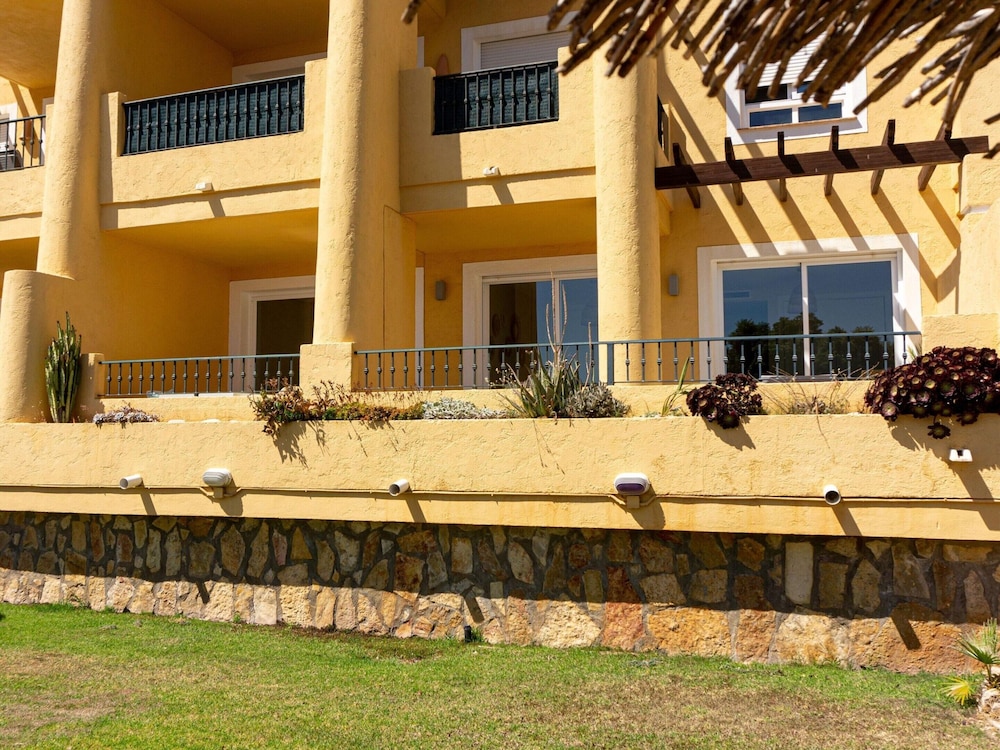 Nice Mediterranean Furnished Apartment in Altea
