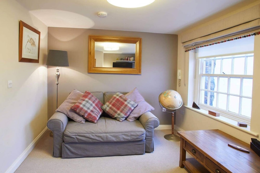 Host Stay Spyglass 1708