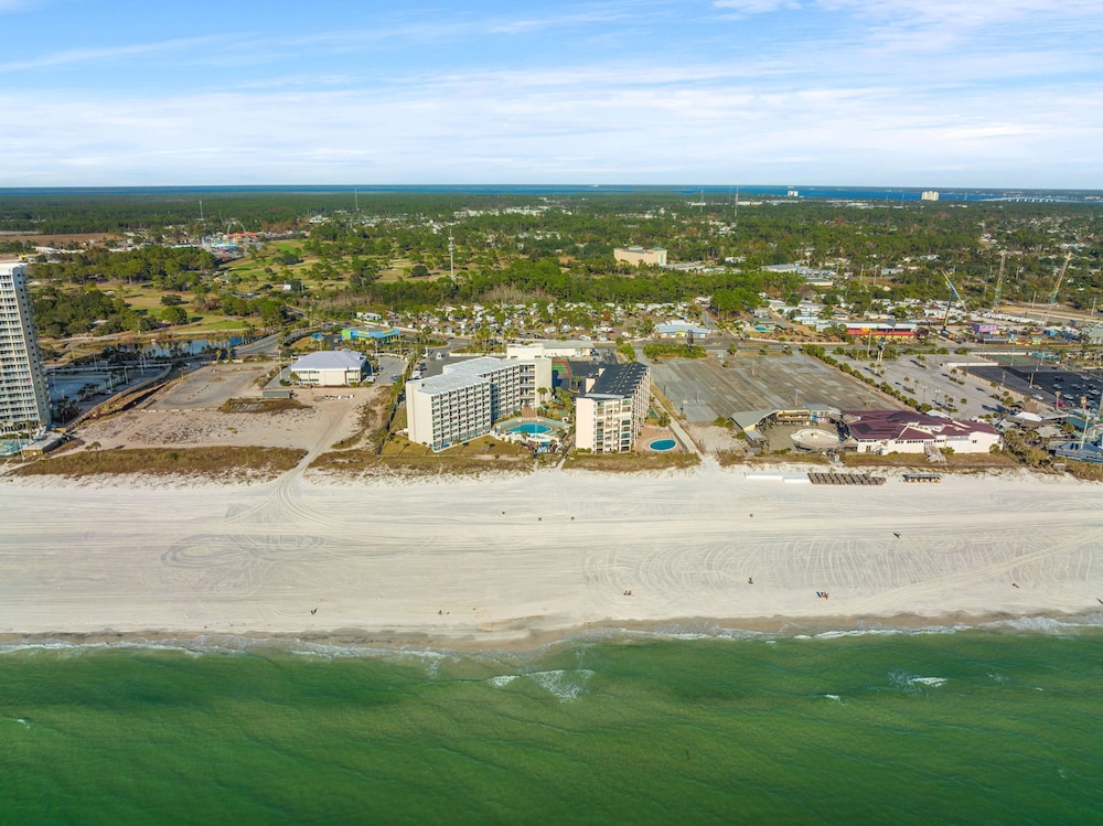 Beachfront Studio Condo - Top of the Gulf 317