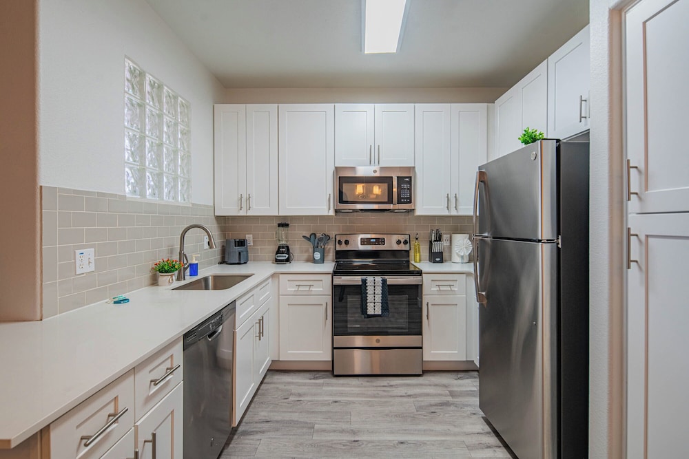 ROVE LIVING/KB - Zone