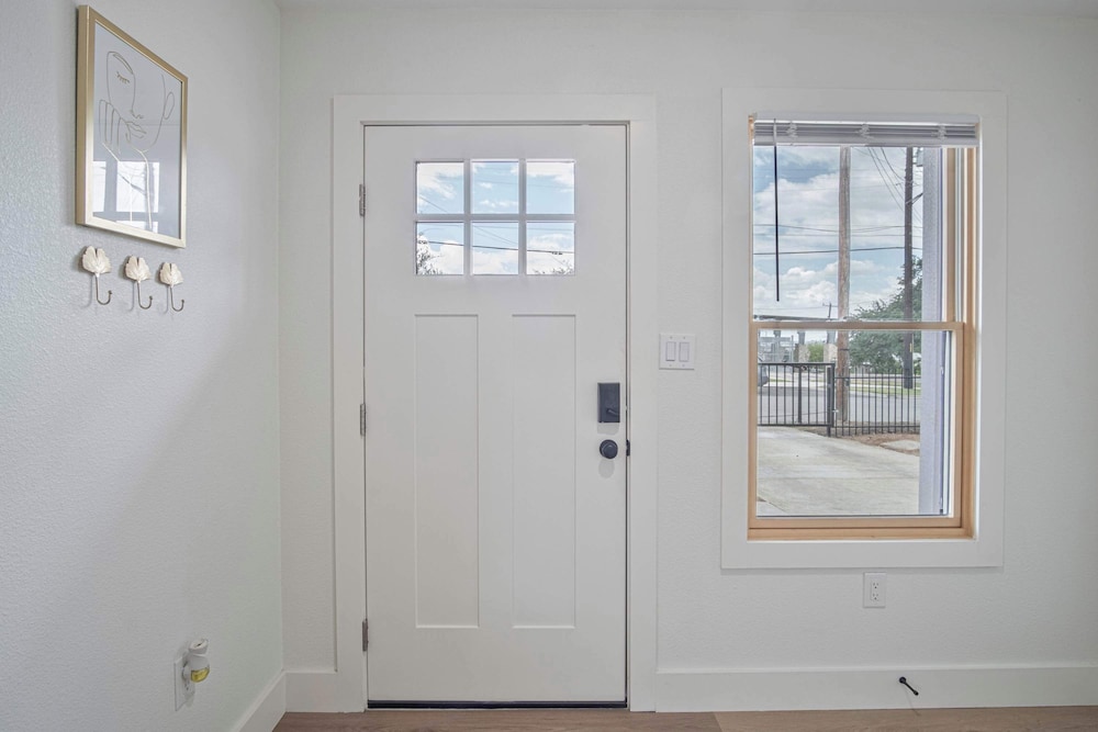 Stylish Stay With Unforgettable Downtown Views