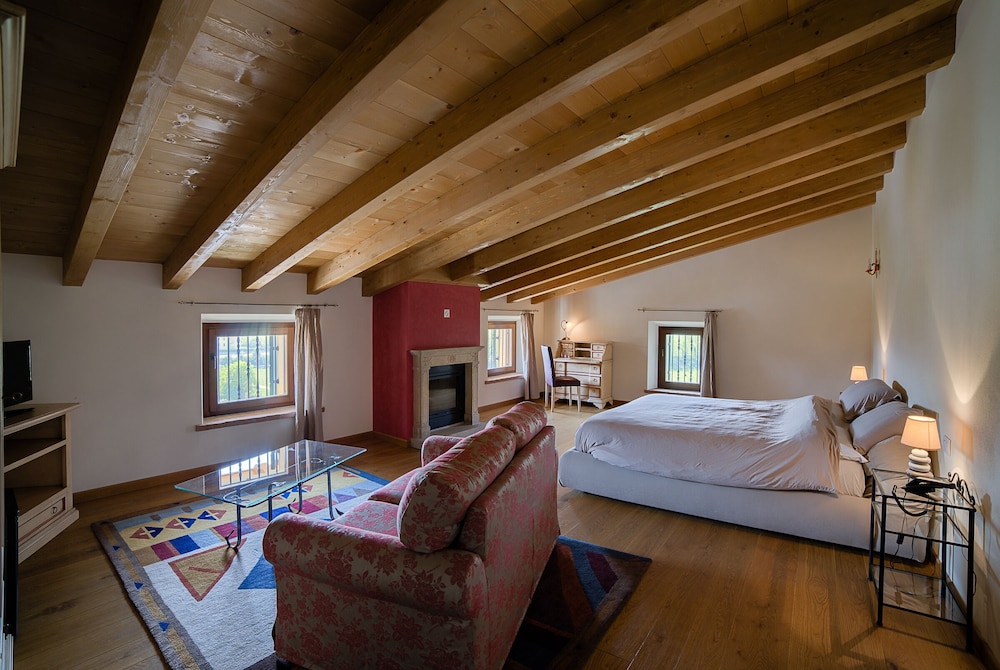 La Fonte degli Dei Wine Relais Adults Only