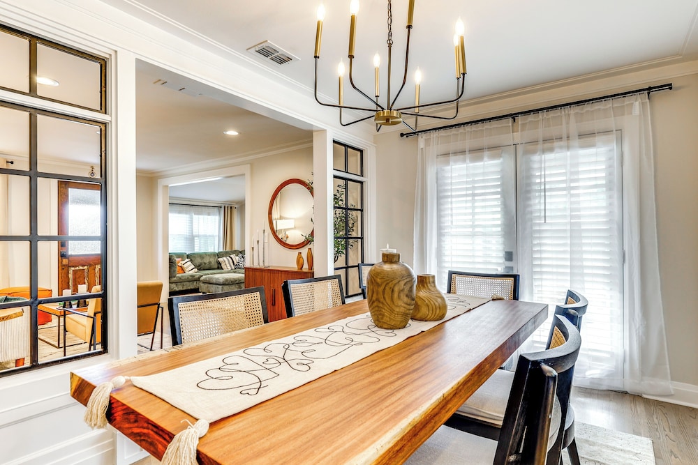 Fenced Yard: Lakeland Home Adjacent to Golf Course