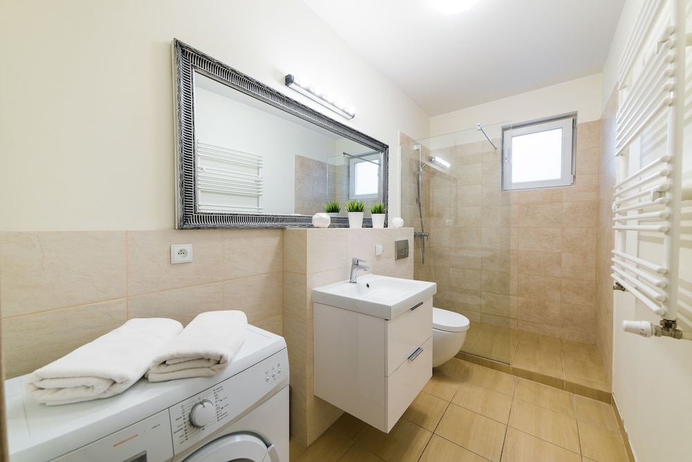 Apartinfo Apartments - Sadowa