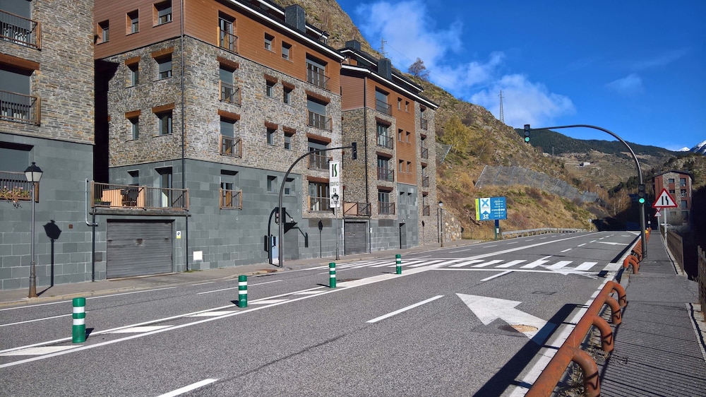 Apartamentos Canillo Les Moles 3000