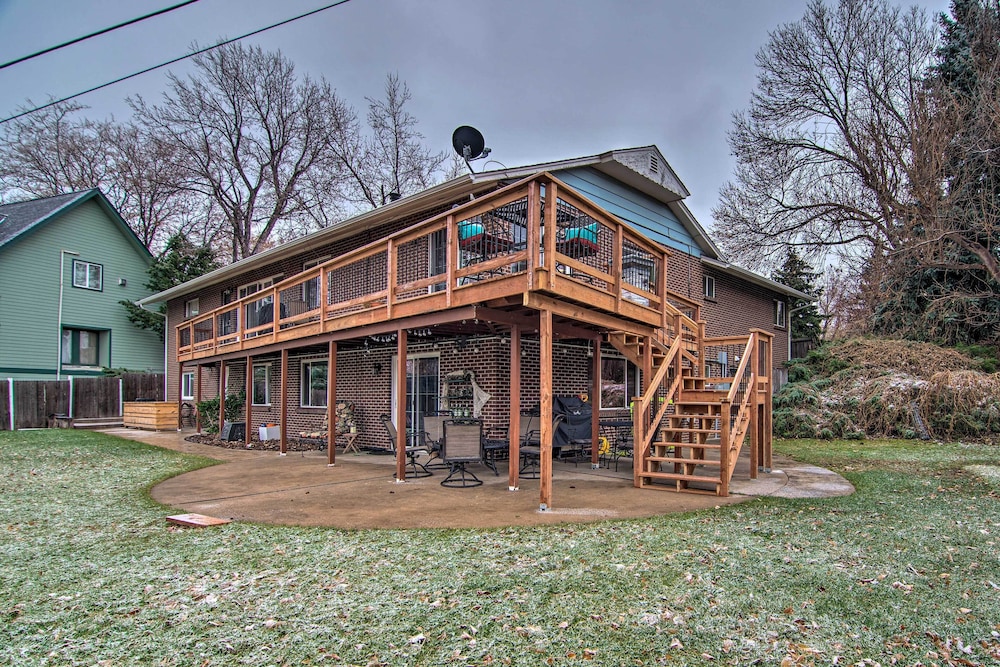 Modern Creekside Home: 9 Mi to Downtown Denver - Property Image 4