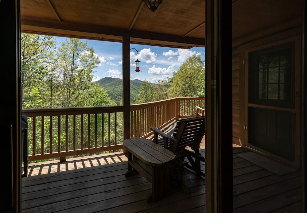 stayNantahala - Smoky Mountain Cabins