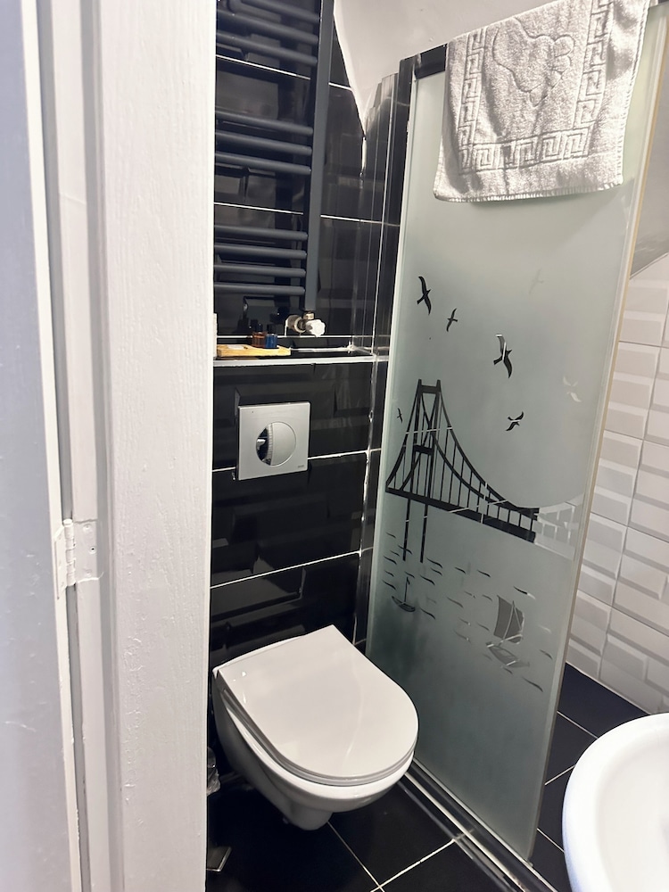 Centre Suites Taksim - Image 21