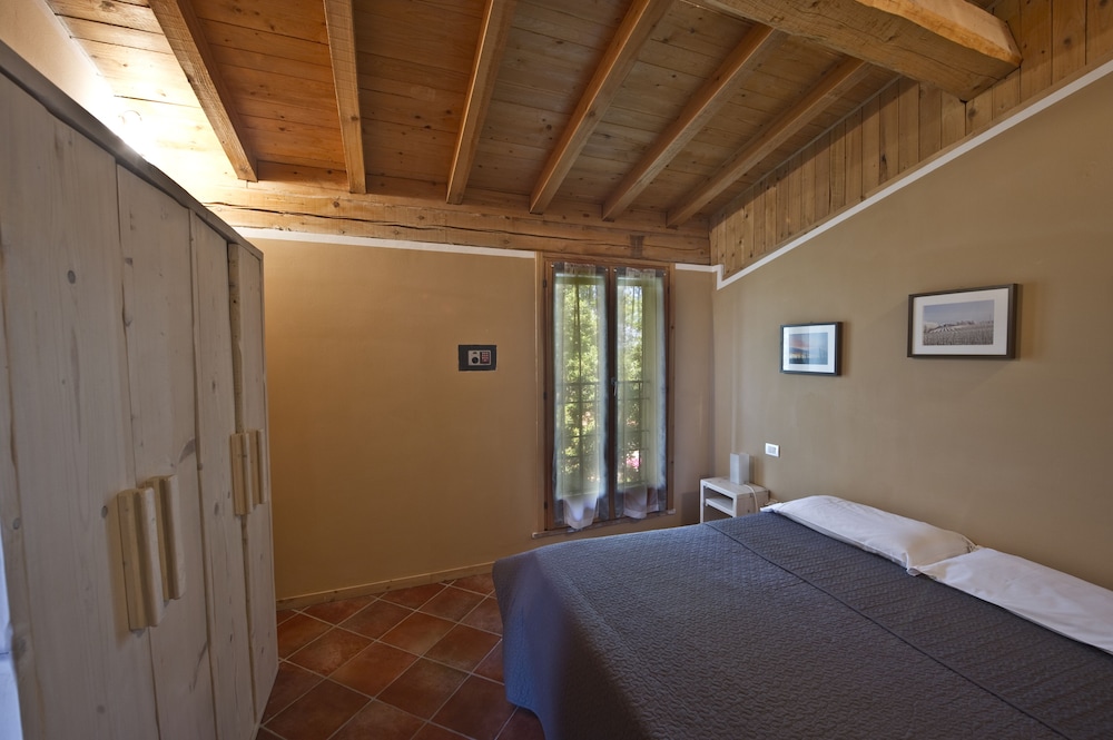 Borgo San Donino - Selva Capuzza photo 5