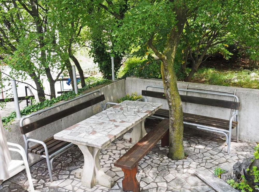 Apartments Valentinovo