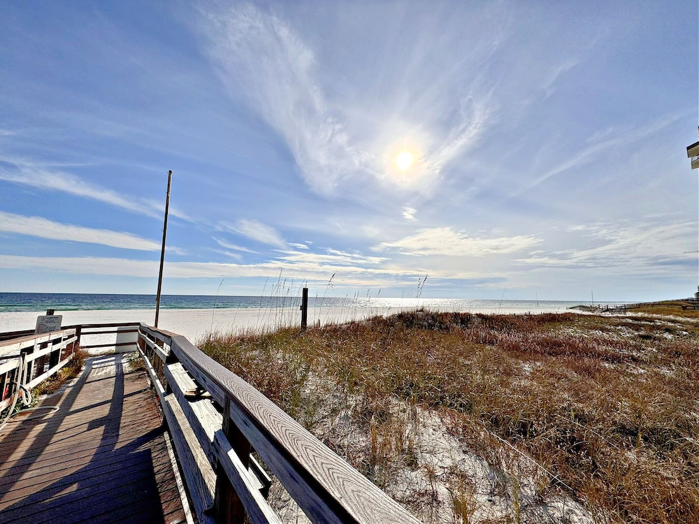 Regency Isle 501