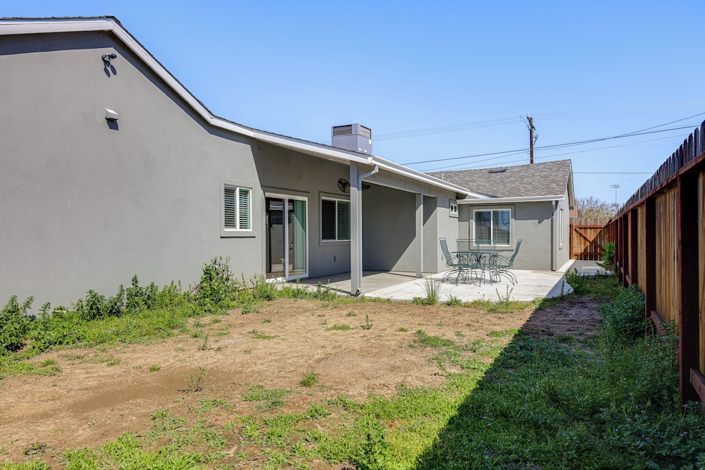 Quaint Hughson Vacation Rental, Walk to Downtown! - Property Image 13