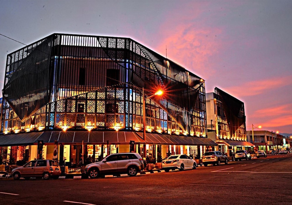 Hotel 1969 Business Suites - Image 1