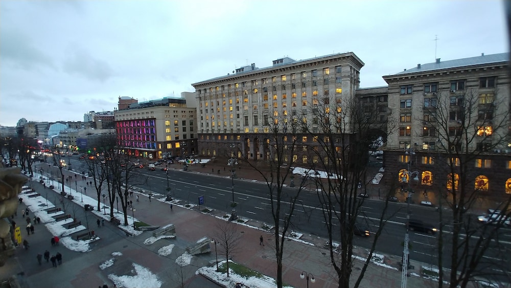 Kyiv Apartments