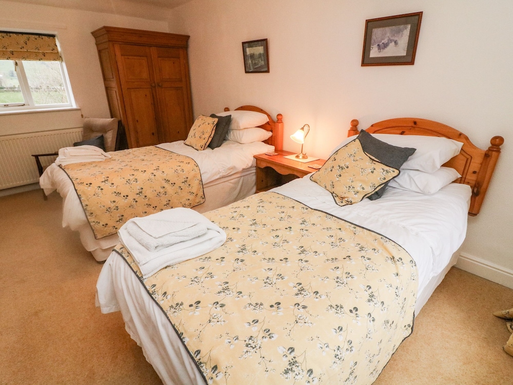 Eastburn Cottage