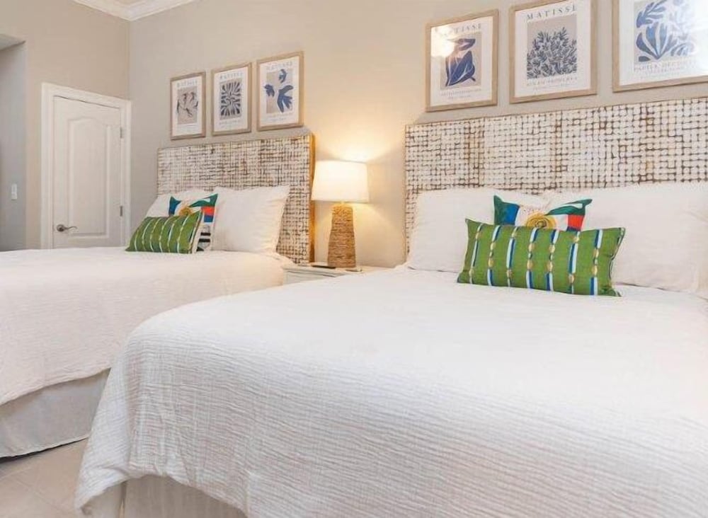 Phoenix Gulf Shores Ii 2202 3 Bedroom Condo