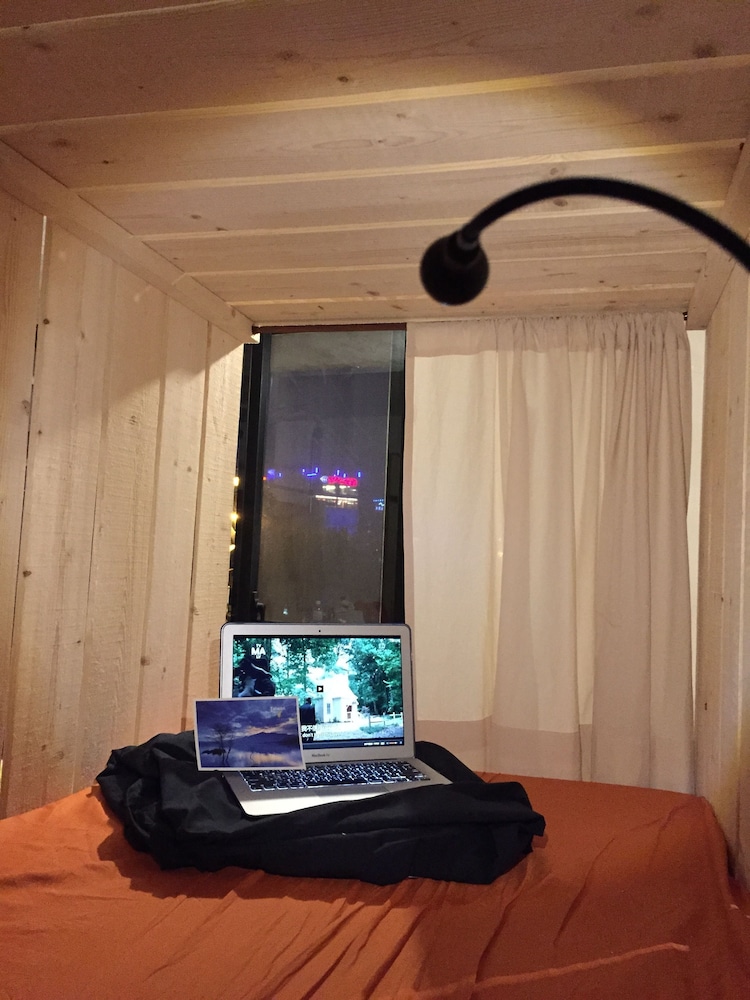 perBed Hostel