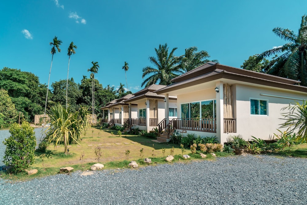 Lay back Villa view 2