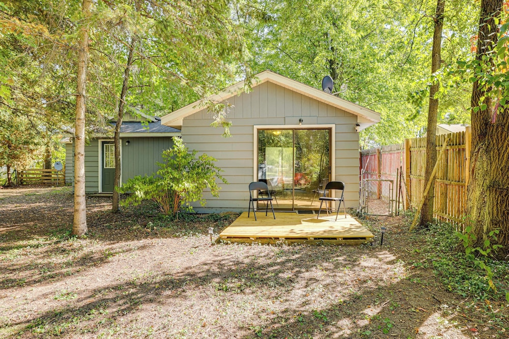 Tranquil Home in Dtwn Baldwin: Fish, Hike & Golf!