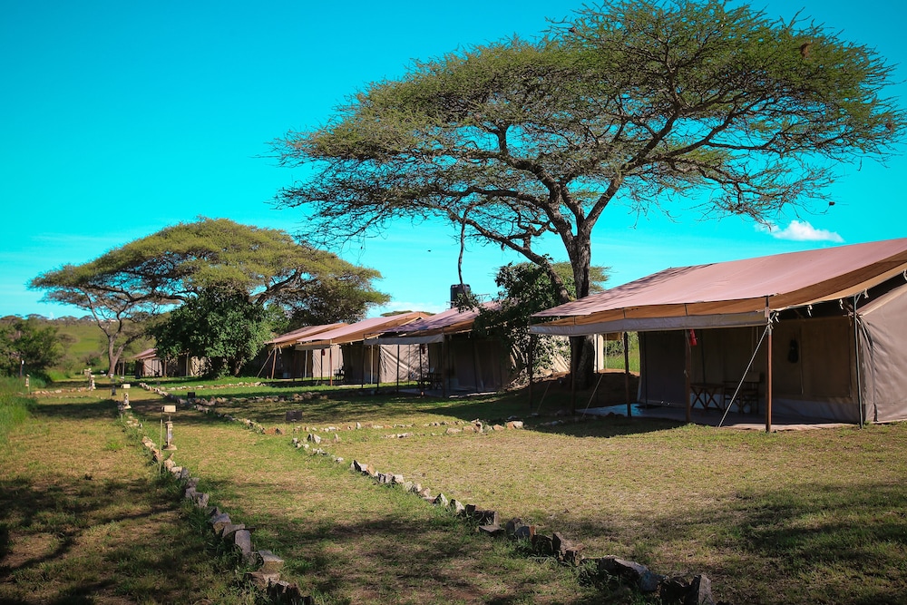 Kisura Serengeti Tented Camp