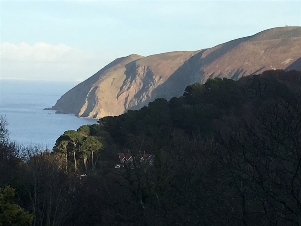 Lynton Vacations - Sinai House - Property Image 26